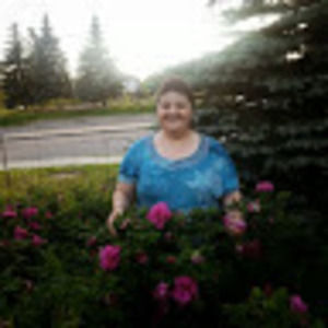 Meet your Posher, Noha